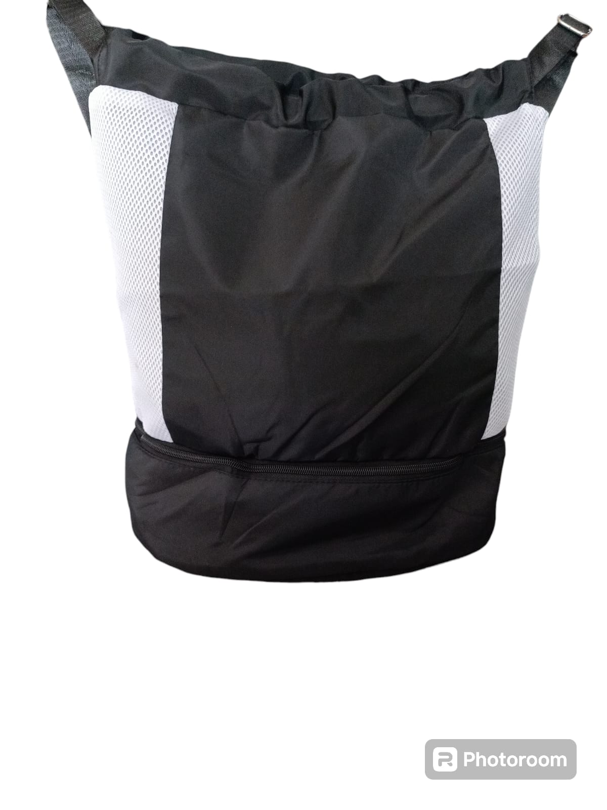 Miniatura 2 de BOLSO CON CORDÓN IMPERMEABLE